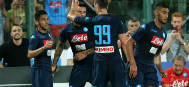 Napoli-Chievo pareggio. Sarri si incazza. Ounas ancora in gol