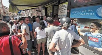 Napoli-Nizza 17mila biglietti venduti in quattro ore. Gli azzurri devono sfatare l’ultimo tabù