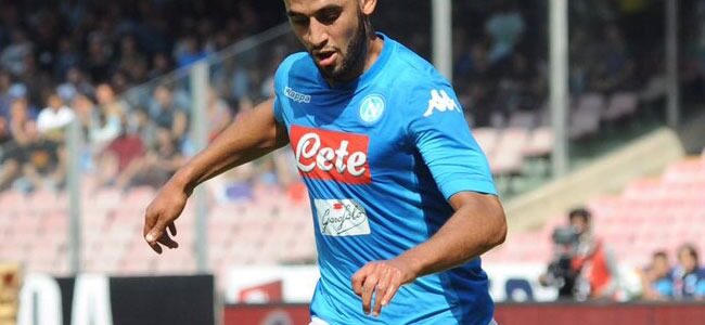 Faouzi Ghoulam  rinnova con gli azzurri. L'esterno ha scelto Napoli e il Napoli. Per l'algerino ingaggio top e clausola estera.