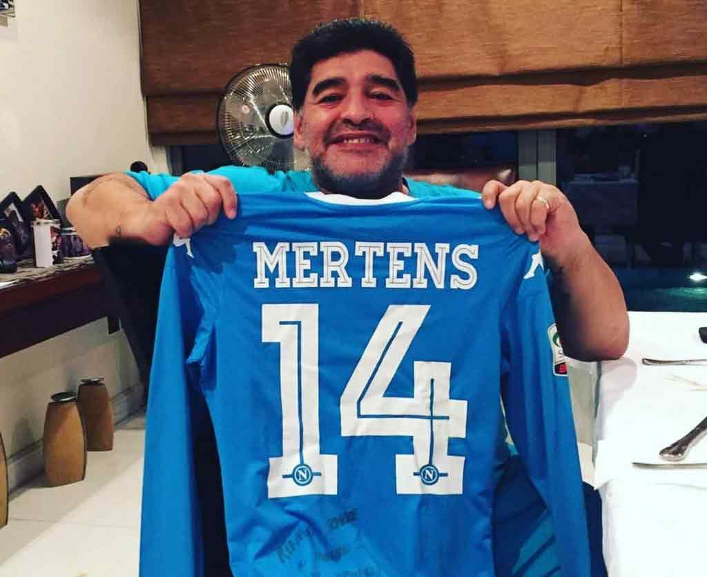 CORRIERE. Maradona su Mertens: “Avrei voluto Dries nel mio Napoli”. Fantastica risposta del Belga