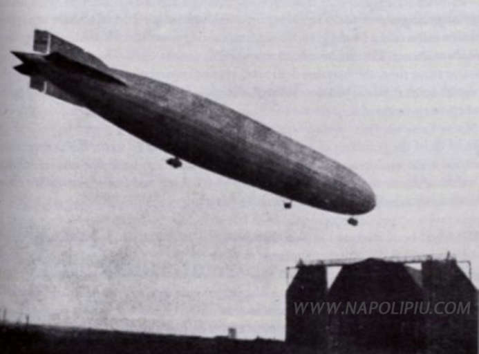Cento anni fa lo Zeppelin bombardò Napoli