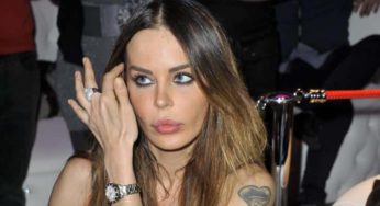 Nina Moric contro i napoletani: “Uè guagliò, bell stu scudett!”.