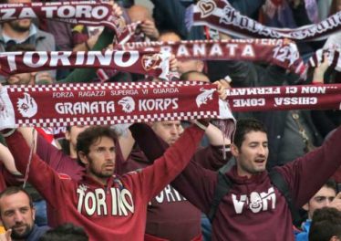 I tifosi del Torino a Sarri: "ha fatto un grande gesto, domani tiferemo Napoli"