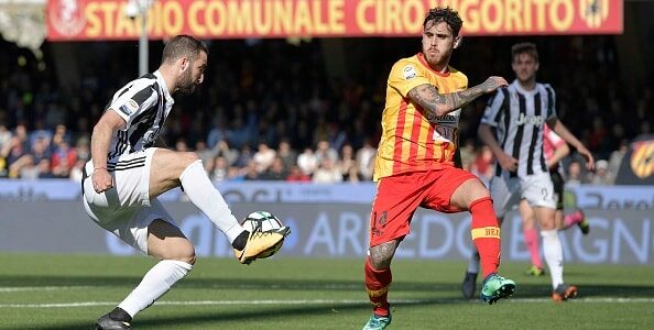 l'ex arbitro De Marco: "Higuain accenna la caduta con esperienza"