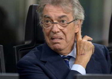 Moratti attacca la Juve. L'ex presidente dell'Inter si toglie qualche sassolino dalla scarpa: "La Juventus gode della simpatia degli arbitri".