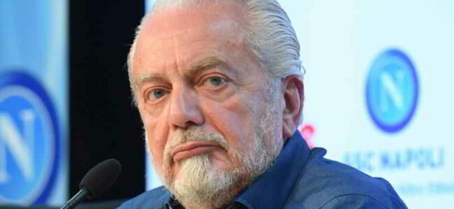 Il costo degli abbonamenti del Napoli risulta ancora superiore all'acquisto del singolo biglietto. Gli abbonati del Napoli hanno pagato più dei singoli per il secondo anno consecutivo.