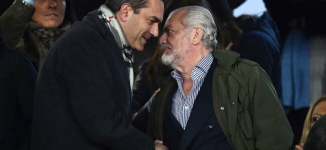 Il presidente De Laurentiis e De Magistris allo scontro finale. Minacce di querele. Il presidente: sei lavori al San Paolo vanno a rilento, favori al fratello del sindaco. De Magistris:frasi diffamatorie, spero che sia solo un colpo di sole.