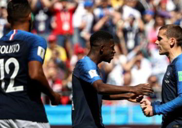 Francia vittoria all'esordio. Ma quanta fatica contro l'Australia