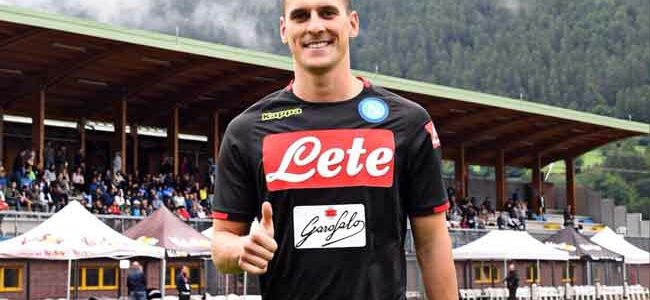 Sentite Milik: "Cavani è più forte di Me. Sto ascoltando tante voci..."