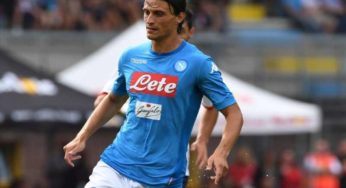 Offese Roberto Inglese: “Via da Napoli, mezzo giocatore”. In molti si dissociano