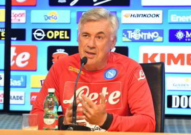 Ancelotti: "spero nello scudetto. Ruiz out. Chiariamo una cosa su Milik e Mertens"