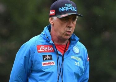 Il Napoli cerca un bomber? La gazzetta abbiamo fatto delle verifiche...Il Napoli cerca un bomber? La gazzetta abbiamo fatto delle verifiche...