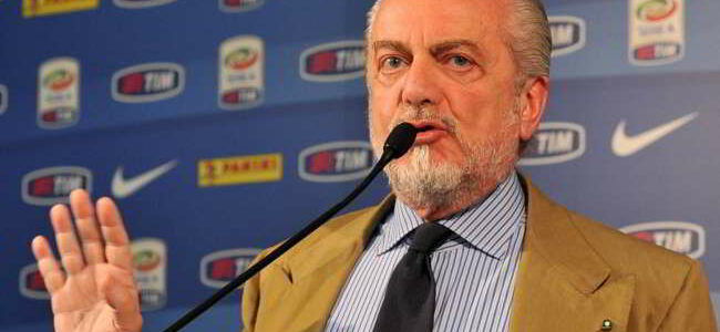 De Laurentiis contro Chiariello: " Denuncerò Canale 21 per le fake news su Cavani"