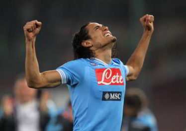 Cavani vuole tornare a Napoli. Le Parisienne svela l'indiscrezione