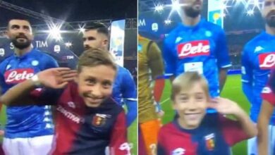 Bambini imitano il gesto di Mourinho in Genoa Napoli