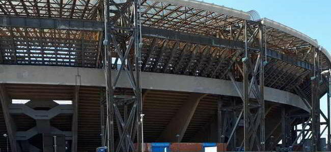 Al San Paolo arrivano seggiolini e maxischermi sul «modello» Dacia Arena
