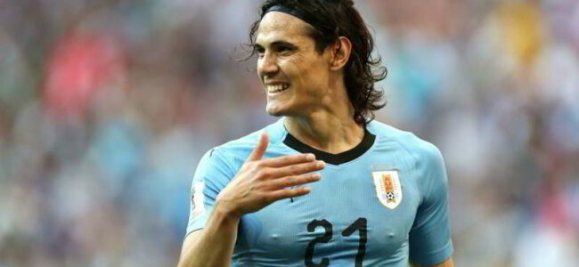 Cavani apre al Napoli: "Sapete quanto io ami Napoli e i tifosi..."