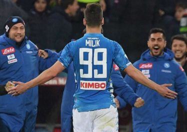 Cagliari-Napoli Milik zittisce i cori della Sardegna Arena