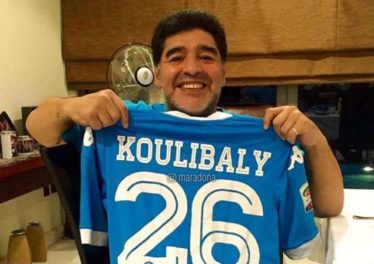 Messaggio di Maradona a Koulibaly : "cori razzisti perché avevo la maglia del Napoli..."