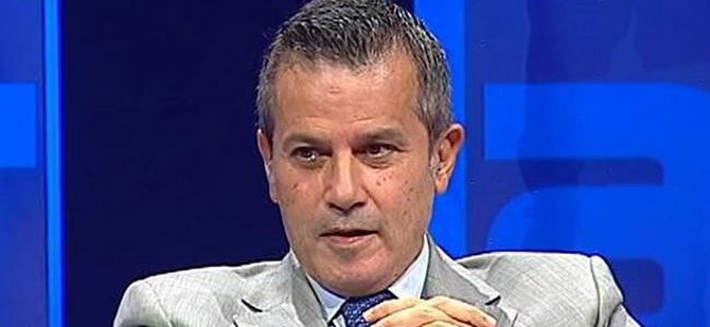 Pedullà a Radio Marte parla del mercato del Napoli. Hysaj al Chelsea, Lazzari al Napoli e l'asta per Chiesa.