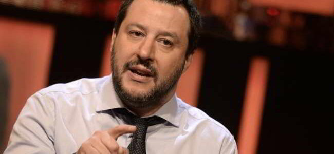 Salvini a Tiki Taka: "Razzismo? anche Bonucci fu insultato. Mazzoleni ha fatto bene. Koulibaly....!