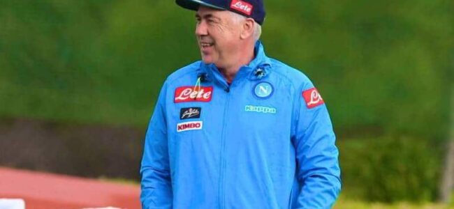 Napoli-Lazio Ancelotti senza 5 big. Anche Mertens in dubbio. Le ultime