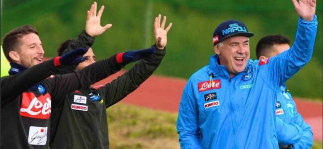 Napoli-Lazio, Ancelotti recupera Albiol e Mertens. Rog saluta l'azzurro.