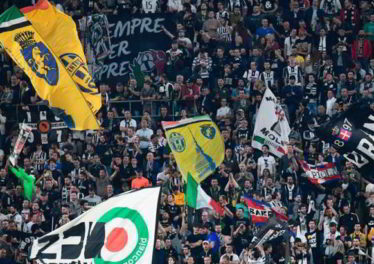 Napoli-Juventus. Arriva la strana decisione degli ultrà Juventini