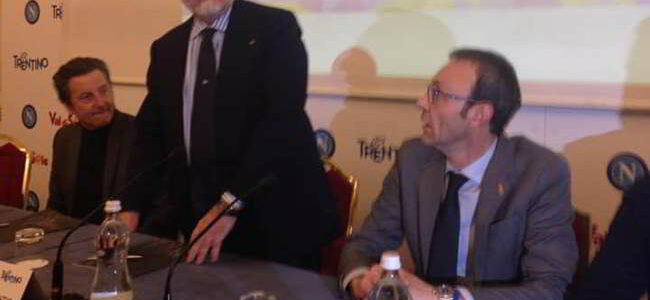 De Laurentiis. "Hamsik? non parlo. Ve la prendete in quel posto. I tifosi pensano solo allo scudetto invece..."