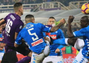 Fiorentina-Napoli 0-0. I viola sempre più amici della Juventus