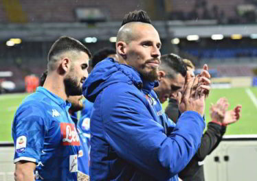 Napoli, Hamsik al Dalian Yifang. Il centrocampista slovacco al firmato il contratto. Hamisk lascia Napoli dopo 11 anni. Nelle prossime ore la partenza per la Cina.