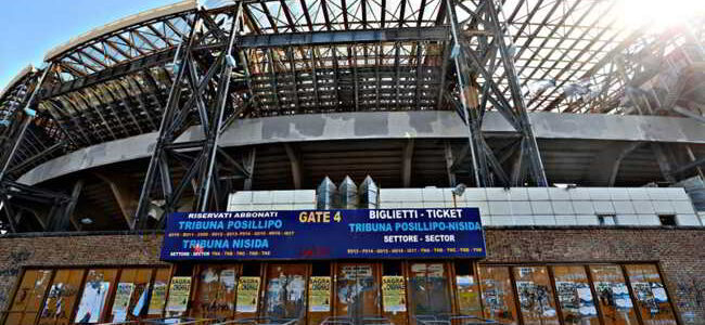 Napoli, mini-abbonamento per sette gare. Juve e Salisburgo comprese