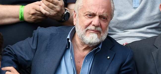 De Laurentiis vuole cominciare il campionato all'estero. In 5 nella lista nera