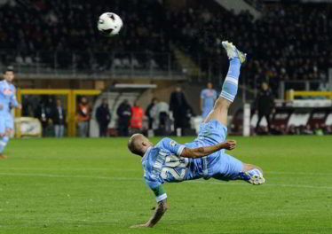 Paolo Cannavaro: “Nel cuore ho il gol in rovesciata. Spero tocchi a Insigne”