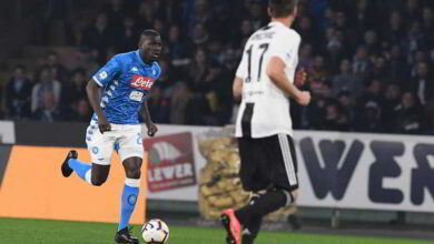 Juve presa a pallate del Napoli. Abbracci isterici a fine gara