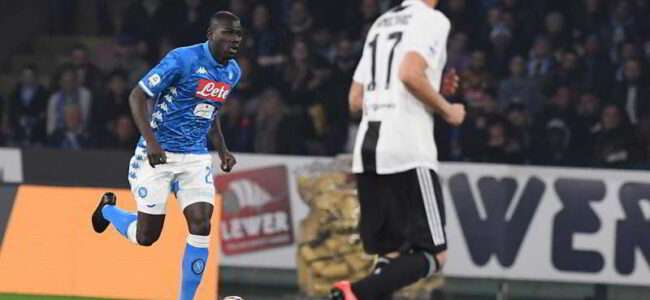 Juve presa a pallate del Napoli. Abbracci isterici a fine gara