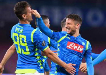 Napoli-Salisburgo 3-0. gli azzurri schiantano gli austriaci. Gara dominata dal primo minuto. Giovedi il ritorno alla Red Bull Arena.