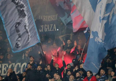 Napoli-Arsenal, hoolingan in arrivo, scatta l'allarme per l'ordine pubblico