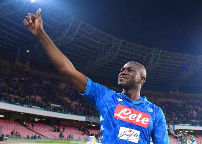 La Juve su koulibaly. The Independent: "4 big per il difensore del Napoli"