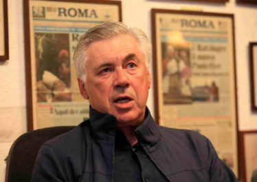 Ancelotti: "Progetto Napoli serio. A Baku tifo Chelsea"