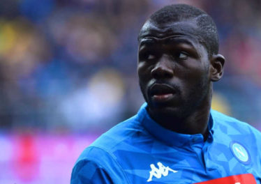 Napoli, Koulibaly no a 90 milioni, rifiutata l'offerta del Real Madrid