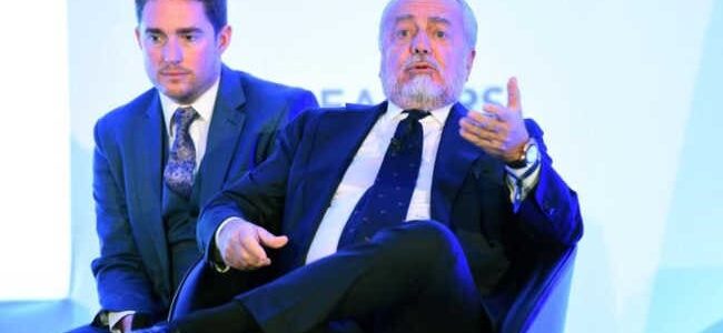 De Laurentiis ad un tifoso: "via gli stronzi dallo stadio. La Juve non vincerà la Champions"