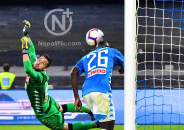 Napoli, premiato koulibaly come miglior difensore della serie A