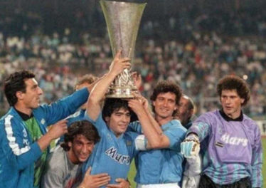 Il Napoli Vinceva la coppa Uefa. Il 17 maggio 1989 Stoccarda-Napoli
