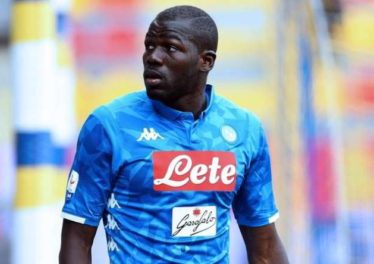 Koulibaly : "sto bene a Napoli e voglio restarci". A Torino gongolavano...