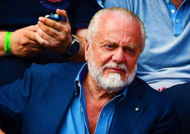 Napoli, De Laurentiis sogna un mister X da 30 gol a stagione