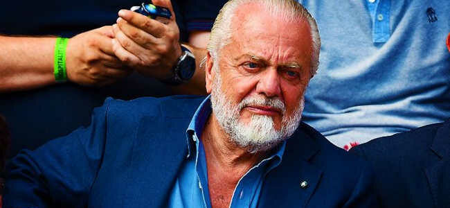 Napoli, De Laurentiis sogna un mister X da 30 gol a stagione