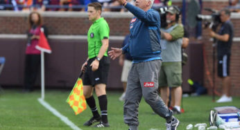 Gazzetta: Ancelotti si arrende al Barcellona, Napoli surclassato. Flop Elmas.