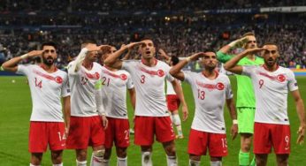 Saluto militare per la Turchia: polemiche su Demiral e gli altri