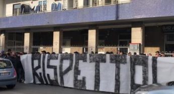 Protesta Napoli, tifosi contro la squadra: “Mercenari”